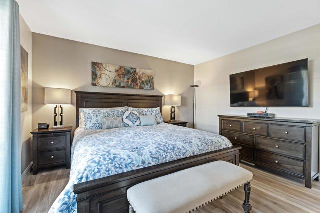 500 S Farrell Drive, Palm Springs CA: https://media.crmls.org/mediaz/552fad4f-b6ed-4f68-acd3-36c9082f19d9.jpg