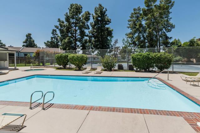 Detail Gallery Image 25 of 27 For 7321 Alicante Rd a,  Carlsbad,  CA 92009 - 2 Beds | 2/1 Baths