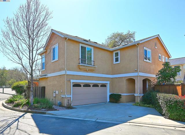 4189 Tessa Pl, Pleasanton CA: https://media.crmls.org/mediaz/553265e2-583c-43d2-b130-3a5fa3441b9f.jpg
