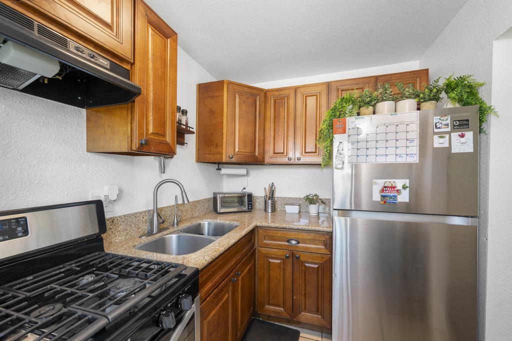 4575 Dwight Street - photo 14