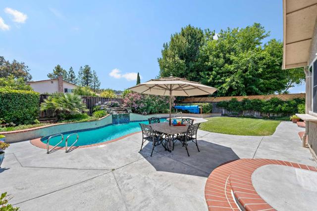 708 Blackfoot Court, San Jose CA: https://media.crmls.org/mediaz/55332fe4-8ae1-459b-9746-026e2cc9f0d0.jpg