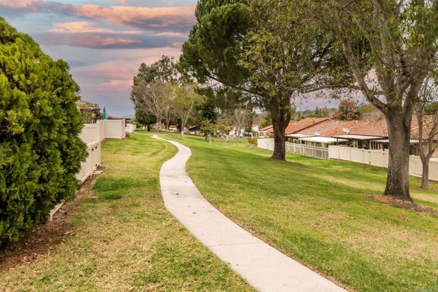 Detail Gallery Image 16 of 16 For 1737 Pleasantdale Dr, Encinitas,  CA 92024 - 2 Beds | 2 Baths