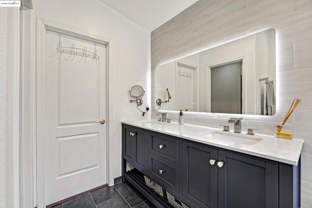 5736 Idlewood Street, Dublin CA: https://media.crmls.org/mediaz/553501ac-21ca-4a98-b996-8d819a5689c5.jpg