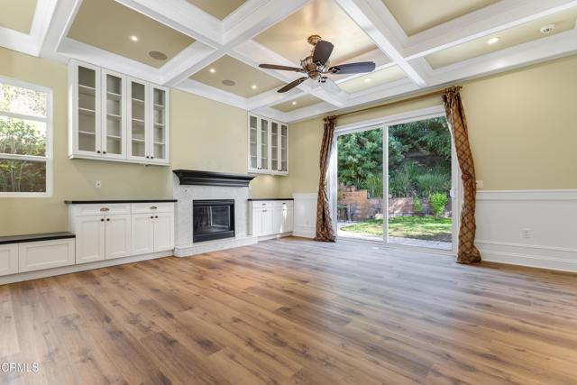 Detail Gallery Image 7 of 29 For 2503 Allanjay Pl, Glendale,  CA 91208 - 5 Beds | 4 Baths