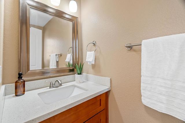 6893 Chantel Court, San Jose CA: https://media.crmls.org/mediaz/5536b52c-b0c9-4ec1-913c-7f3505c78fe6.jpg