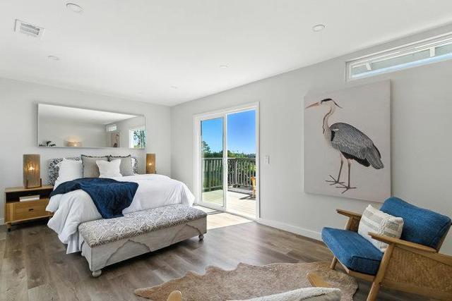 730 Sierra Street, Moss Beach CA: https://media.crmls.org/mediaz/5536ef90-4e64-4a49-ad91-5ea6e7c7cc31.jpg