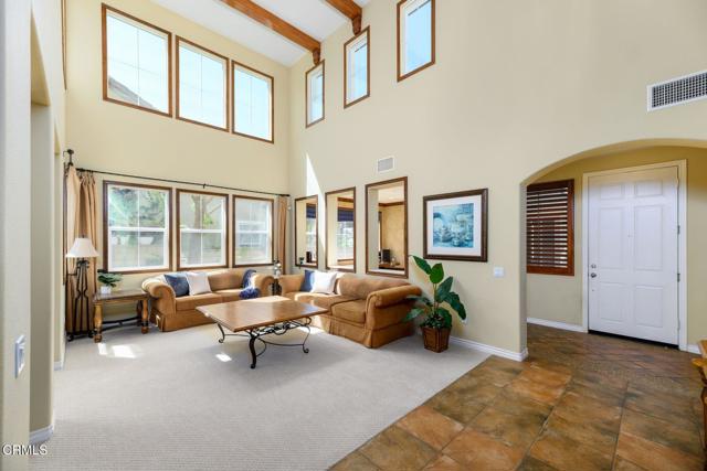 Detail Gallery Image 9 of 43 For 650 Charleston Pl, Ventura,  CA 93004 - 4 Beds | 3 Baths