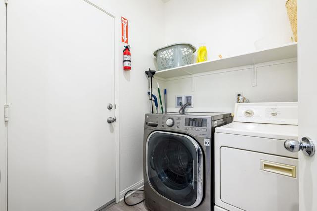9705 Puesta Del Sol Place, Desert Hot Springs CA: https://media.crmls.org/mediaz/5537049c-564d-42ff-8d02-4c2396dd9be6.jpg