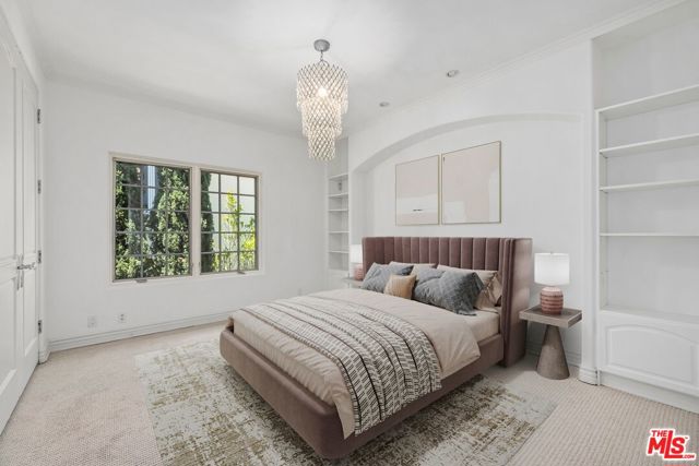 16718 Via Pacifica, Pacific Palisades CA: https://media.crmls.org/mediaz/5538624e-fd12-4d27-831f-700fb22c465d.jpg