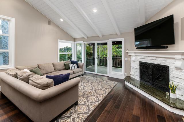 Detail Gallery Image 16 of 67 For 2645 Highland Dr, Carlsbad,  CA 92008 - 6 Beds | 4/1 Baths