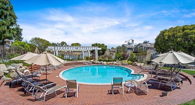 13078 Mindanao Way, Marina del Rey CA: https://media.crmls.org/mediaz/553b3c3d-ea7d-4dbb-9495-c521f74db27d.jpg