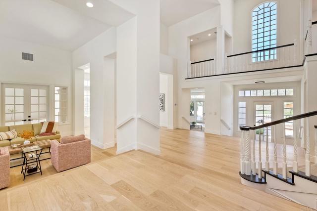Detail Gallery Image 5 of 55 For 6039 Calle Camposeco, Rancho Santa Fe,  CA 92067 - 5 Beds | 5/1 Baths