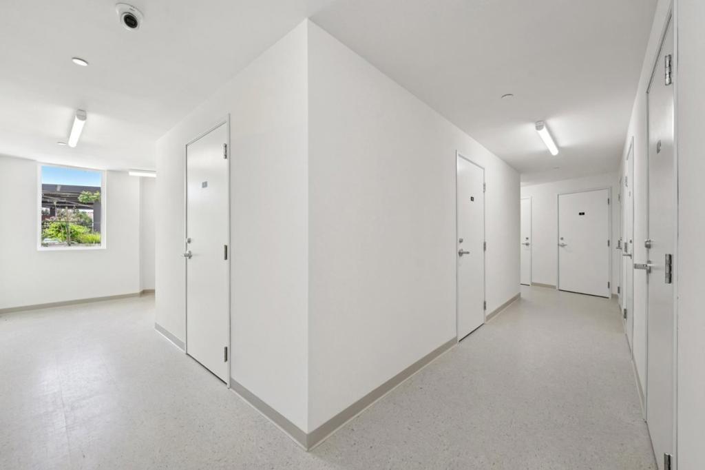 MLS #ML82018035 image #50