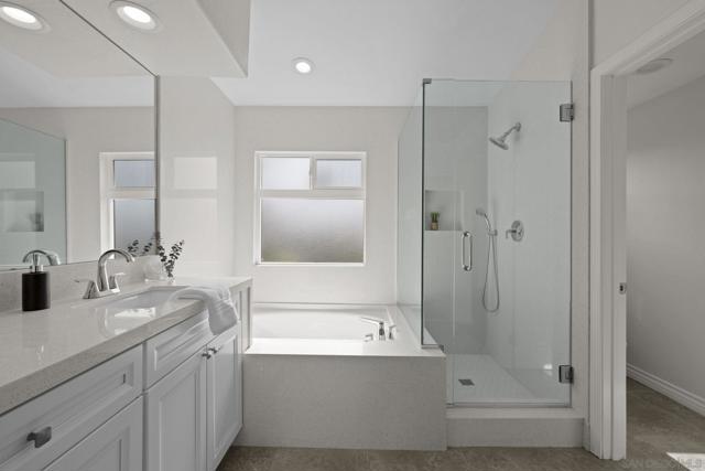 12372 Mona Lisa St, San Diego CA: https://media.crmls.org/mediaz/553d67b9-98db-40ad-8e20-169da547aced.jpg