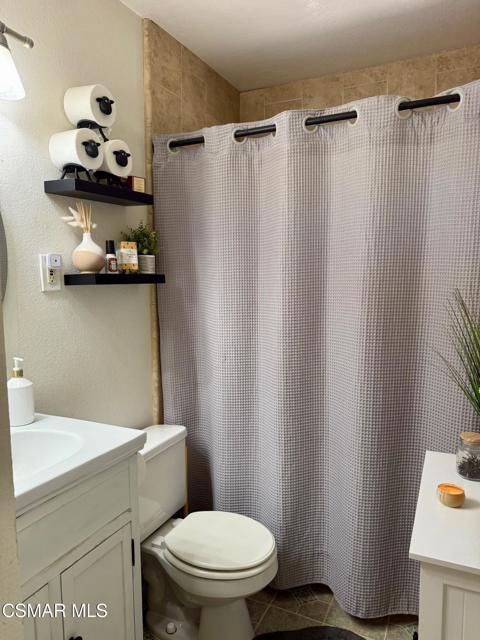 823 Calle Margarita, Thousand Oaks CA: https://media.crmls.org/mediaz/553ef550-8070-4574-82a0-f656a1ec568b.jpg
