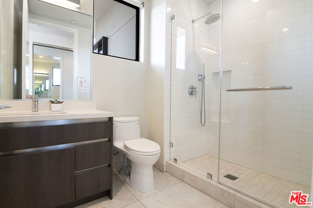 362 N Norton Avenue, Los Angeles CA: https://media.crmls.org/mediaz/5540c751-9129-4d91-b8ad-e6268e8d9673.jpg