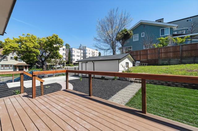 252 Euclid Avenue, Oakland CA: https://media.crmls.org/mediaz/5541acb7-5e37-4a12-9b82-a0821b850eaf.jpg