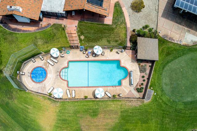 Detail Gallery Image 27 of 44 For 4650 Dulin #208,  Fallbrook,  CA 92028 - 2 Beds | 2 Baths