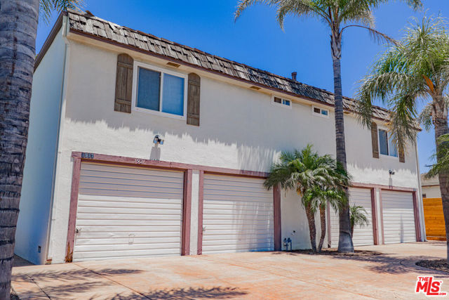 1917 Colonia Place photo 5