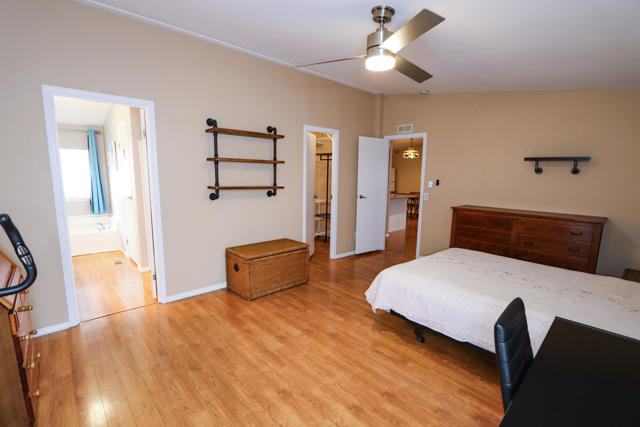 Image 9 of 18 For 14777 Palm Drive 83