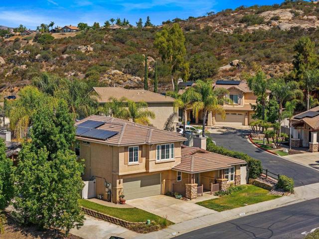 2028 Boulders Rd, Alpine CA: https://media.crmls.org/mediaz/55459dde-92f6-43d3-8040-0cee80ede91f.jpg