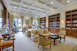 1 Baldwin Avenue, San Mateo CA: https://media.crmls.org/mediaz/5545a43b-d0c7-46f2-9db6-31178d7b3c08.jpg