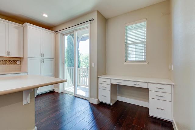 4053 Clare Street, Dublin CA: https://media.crmls.org/mediaz/554663fe-c8d0-424d-a731-e908cf47541d.jpg