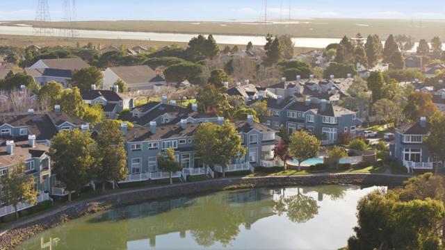 832 Sovereign Way,  CA: https://media.crmls.org/mediaz/55479451-7428-4e88-abe0-d9e8aba7a3ba.jpg