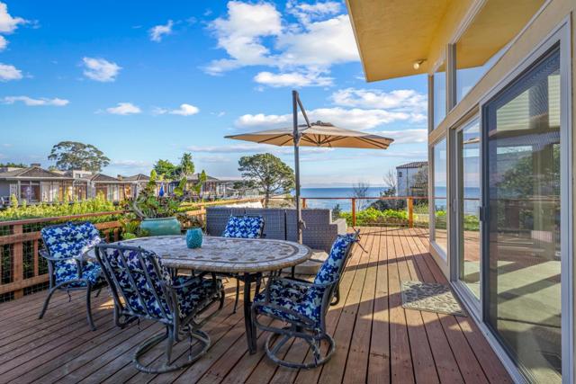 346 Kingsbury Drive, Aptos CA: https://media.crmls.org/mediaz/554878de-9345-4fdc-be27-83155e22650b.jpg