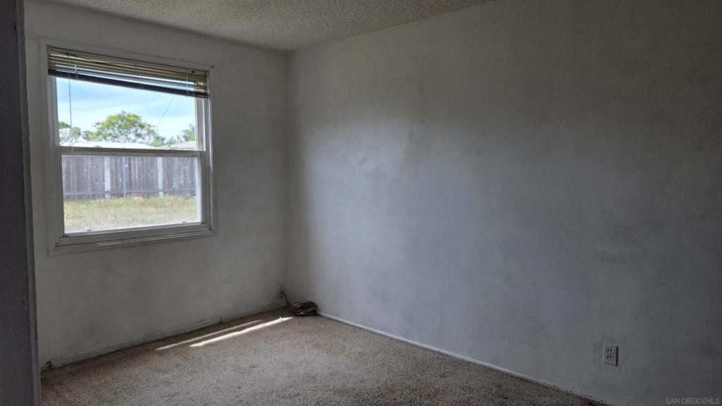 5020 Frink Avenue - photo 10