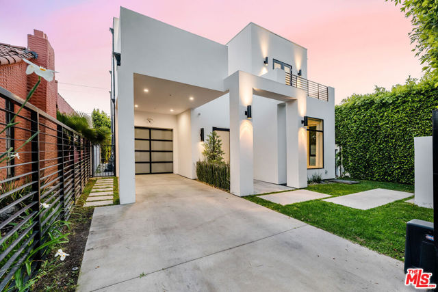 407 WESTBOURNE Drive photo 4