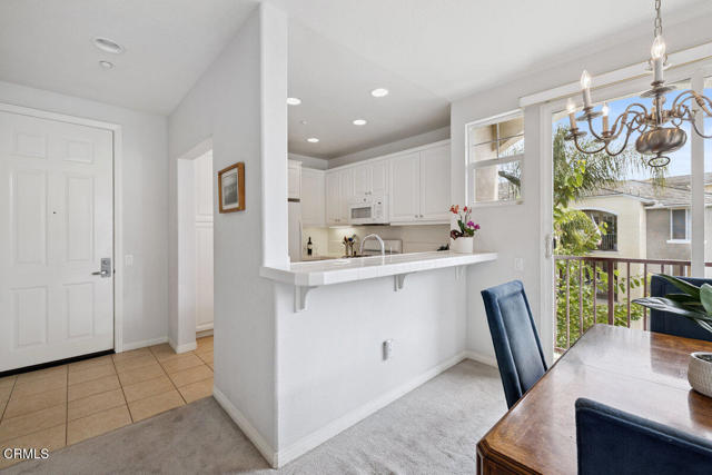 1740 TANAGER Street, Ventura CA: https://media.crmls.org/mediaz/554ad60f-ea1a-4f2d-9857-5c2a7725fd48.jpg