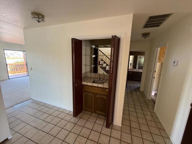 159 Port Royal Avenue, Foster City CA: https://media.crmls.org/mediaz/554b31d1-ec66-4edb-917f-eb458a8a545a.jpg