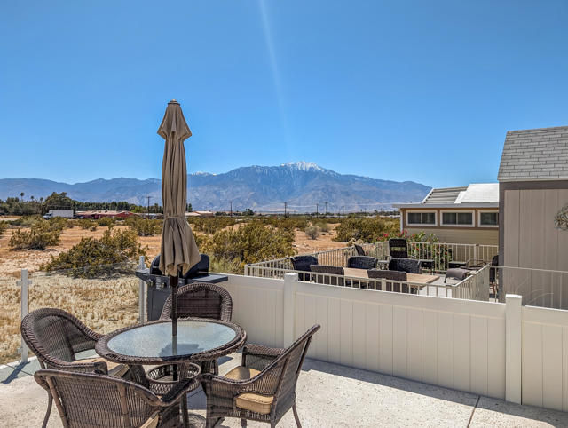 70200 Dillon Road, Desert Hot Springs CA: https://media.crmls.org/mediaz/554b8b37-fd00-4bbd-a3d3-2bda6602881f.jpg