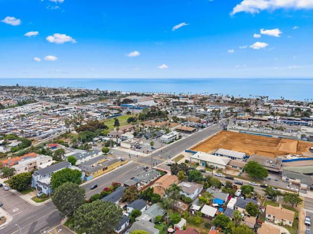 1142 S Ditmar St, Oceanside CA: https://media.crmls.org/mediaz/554c17f5-f12d-4fb0-bb0d-0acf2fc1fb1d.jpg