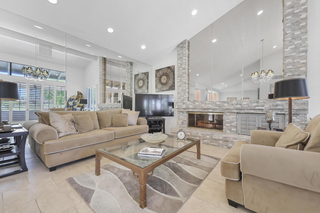 MLS #219135722DA image #1