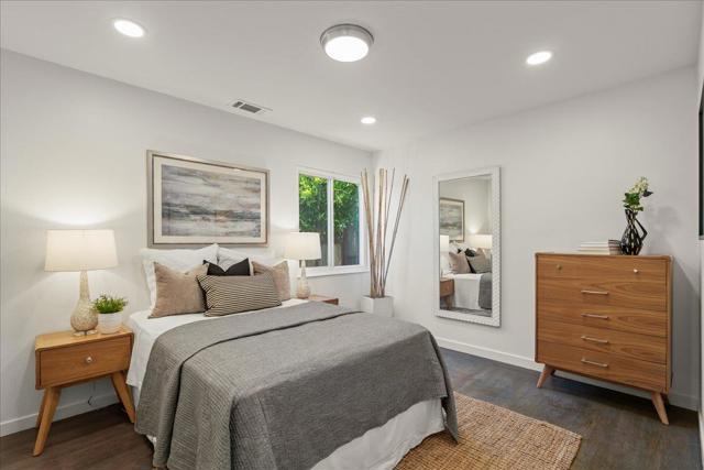 584 Gresham Avenue, Sunnyvale CA: https://media.crmls.org/mediaz/554d57fa-f4f5-4879-b83c-a1b259365fda.jpg