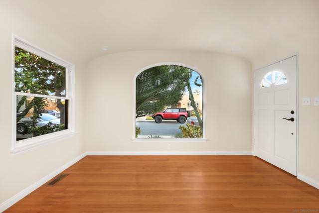 1430 Golden Gate Drive, San Diego CA: https://media.crmls.org/mediaz/554d7640-5ce2-4d1a-b058-27bb2a1214d5.jpg