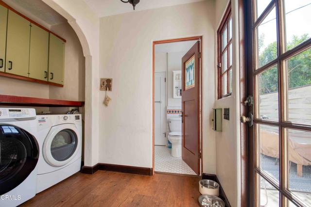 Detail Gallery Image 17 of 50 For 1014 Stearns Dr, Los Angeles,  CA 90035 - 3 Beds | 3 Baths