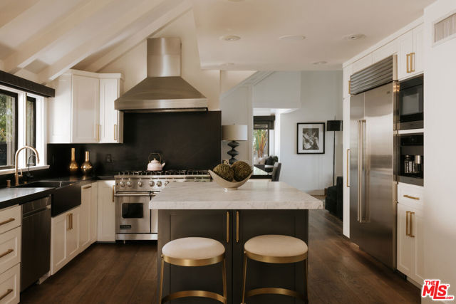 Details for 7825 Torreyson Drive, Los Angeles, CA 90046