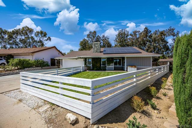 13306 Tawanka Dr, Poway CA: https://media.crmls.org/mediaz/554e4760-808f-4779-a5ca-bb3985d6db0c.jpg