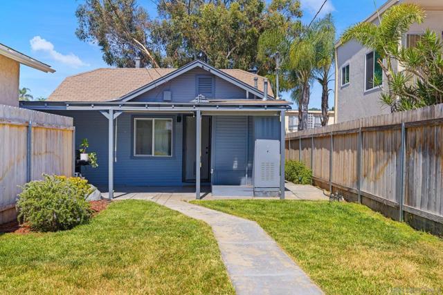4175 Chamoune Ave, San Diego CA: https://media.crmls.org/mediaz/554ed52b-1844-4e44-904d-ecc0f4e895d1.jpg