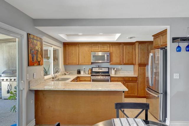 10743 Flambeau Place, La Mesa CA: https://media.crmls.org/mediaz/55500447-33b5-4327-914f-3e79931b040d.jpg