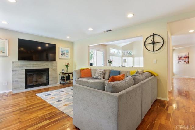 Detail Gallery Image 15 of 30 For 20 Aruba, Coronado,  CA 92118 - 3 Beds | 3 Baths