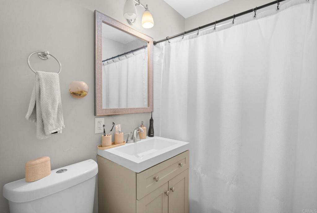 4924 Iroquois Avenue - photo 9