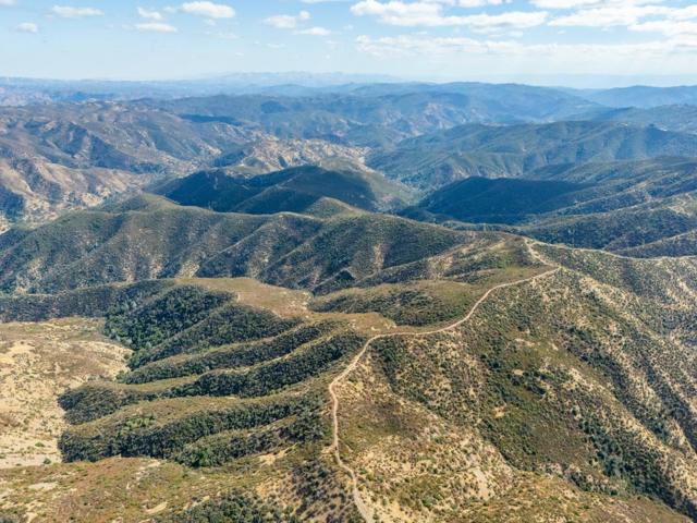 0 non-situs, Morgan Hill CA: https://media.crmls.org/mediaz/55513846-7ec5-4a79-b8e0-ebcff28f9f6c.jpg