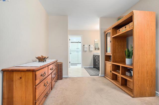 111 Overacker Ter, Fremont CA: https://media.crmls.org/mediaz/55525a68-9b06-4061-aea2-df084fe23565.jpg