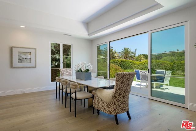 2125 Birnam Wood Drive, Santa Barbara CA: https://media.crmls.org/mediaz/55542488-032d-48ee-9d17-633e20647eb0.jpg