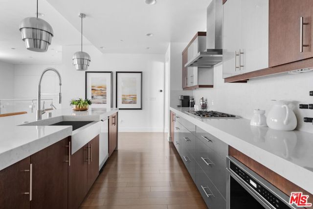 Image 12 of 41 For 12698 Sandhill Lane 1