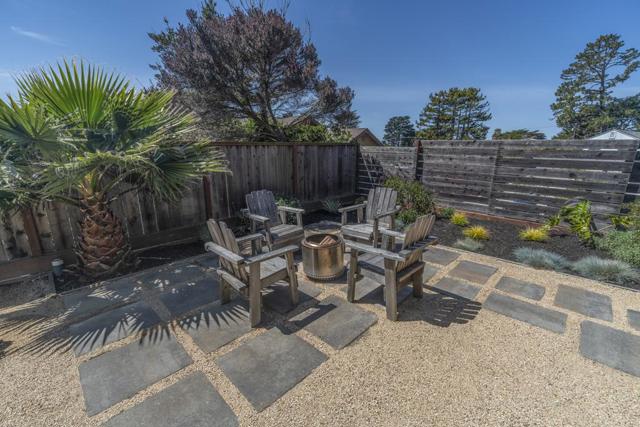 854 Kelmore Street, Moss Beach CA: https://media.crmls.org/mediaz/55544da5-b2ff-4aab-a119-ccbe3c31cbed.jpg